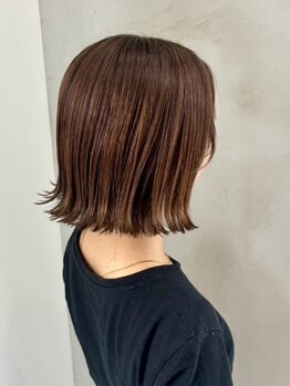 プルス(Plus)の写真/髪質・ダメージに合わせて選べるトリートメントで、髪の芯から改善◎毛先まで潤いたっぷりの美髪に。