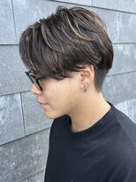 ヒュイル バイ ニアウ(Hwyl by Niau)&nbsp;メンズマッシュセンターパートスパイラルパーマニュアンスパーマ