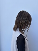 ヘアクリエイト フライ(hair create FLY) 外ハネ切りっぱなしボブ