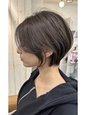 大人美人小顔ショート/ネビージュ/黒髪/丸みくびれショート