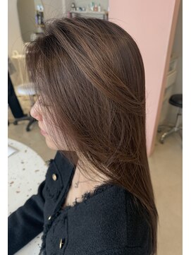 ベルティエ(Belltie) 透明感ブラウンカラー