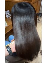 シェルマン(Charmant) 高槻　レイヤー　髪質改善ストレート　学割U24