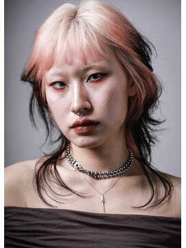 ガルテ(GARTE) ルーツカラーウルフ