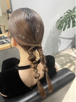 スリー(Three)の写真/特別な日のヘアセットならmiyaにお任せ☆可愛すぎる結婚式お呼ばれスタイルが◎[Three/萩原]