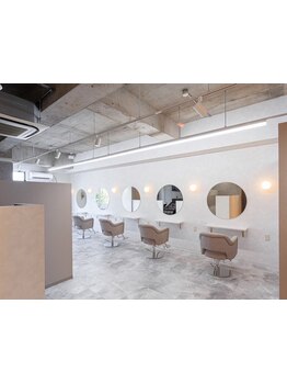 【丁寧なカウンセリングが魅力☆】楽しい時間を過ごしながら、あなたにぴったりのヘアスタイルを提案♪