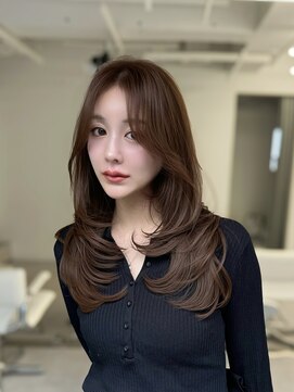 アマトウキョウスマートサロン(AMA TOKYO×Smart Salon) ワンカールレイヤー　結べるレイヤーカット　ブリーチなし