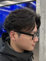 レタッチバイフィフス(RETOUCH by fifth) 原宿フェザーパーマルーズパーマセンターパート大人ビジネスヘア