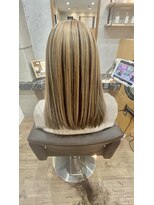 オリノ(olino)&nbsp;アンブレラカラー×コントラストミディ