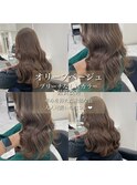 オリーブベージュ