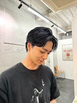 ニール 名古屋 伏見 丸の内(NEELU)&nbsp;毛流れセンターパート
