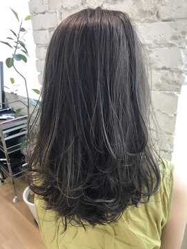 ロビー(LOBBY) 『LOBBY』三浦 ハイライト×透明感グレージュイルミナカラー