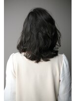 リム(re:mu) 黒髪ニュアンシーロブ【十条　HAIR LOUNGE emu】