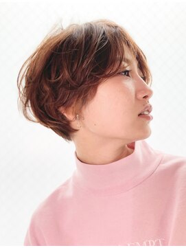 コリーナ(collina) 【collina代官山】ふんわり大人ショート A