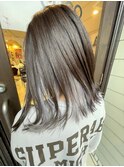 シルバーグレーのインナーカラー