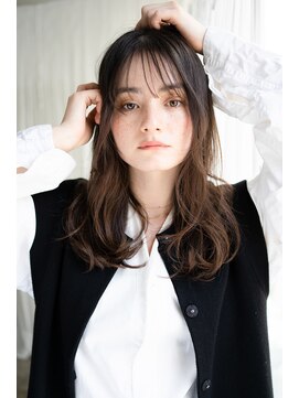 マグノリア(MAGNOLIA) 毛先のSカールでつくるベビーバングニュアンスパーマ