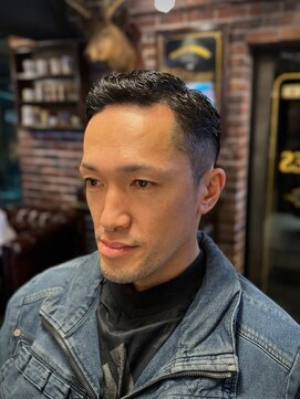 バレス 田町(BALES) <理容室>[メンズ/床屋/シェービング/ヘッドスパ/田町/芝浦]