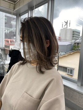 イキ 表参道(iki omotesando) モード/無造作ウェーブ/大人ガーリー[表参道駅]