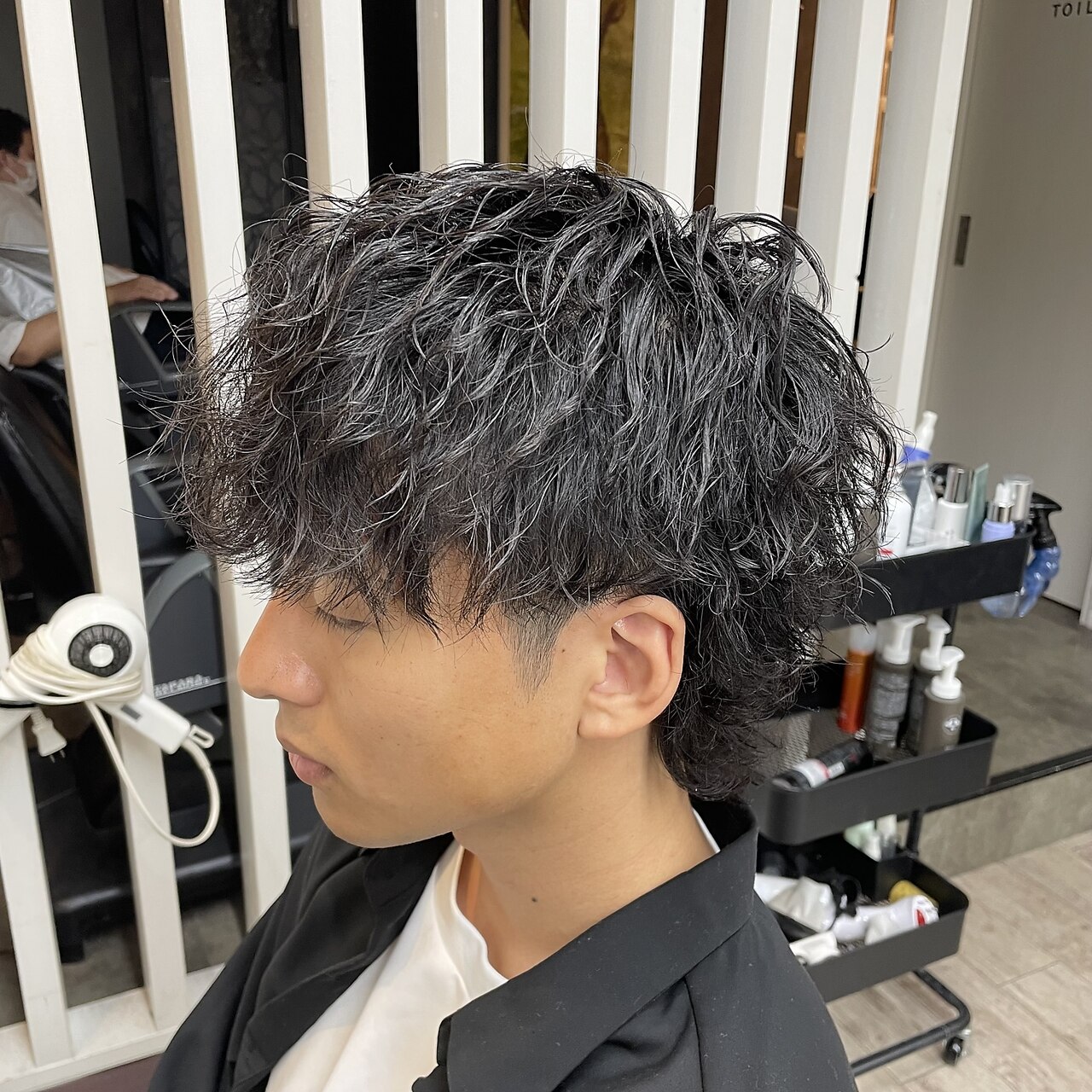 ツイスト スパイラル マッシュ ウルフ ツーブロック：L180624236