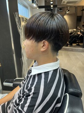 ヴィ 大宮(Vii) ダークアッシュ／カルマパーマ／アッシュブラック