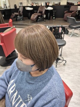 シックノアール(CHIC NOIR) レイヤーボブ