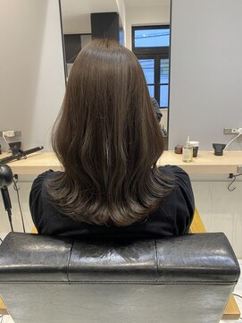 フラミューム 蒲田店(flammeum) オリーブカラー