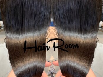 ヘアールーム(Hair Room)の写真/【辻堂駅西口徒歩1分】髪質改善トリーメントで髪本来の美しさを◎髪の芯から補修してくれるから艶が持続♪