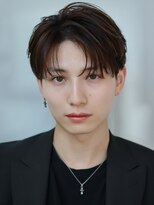 オーシャントーキョー サニー 原宿(OCEAN TOKYO Sunny)&nbsp;センターパートニュアンスパーマフェザーパーマコンマバング