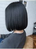 ブルーグレー 寒色系カラー ミニボブ 髪質改善 ダメージレス