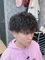 リルジー 大宮店(LIL.G)&nbsp;波巻きツイストスパイラル/リバースセンターパート[大宮/理容室]