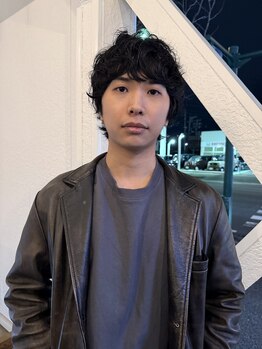 ヌエフ(NUEF)の写真/《メンズパーマが大人気》骨格や毛流れを活かした提案でON/OFF問わず決まるスタイルへ