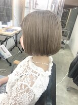 シェア 天王寺(share)&nbsp;ホワイトベージュ/ミニボブ/グレージュ/アッシュベージュ