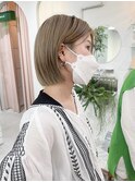 ボブ 切りっぱなし ベージュカラー