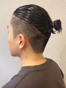 ビンゴ(BINGO) ba634アッシュブラック刈り上げツーブロックウェットスタイル