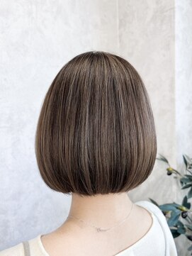 デミヘアー(Demi hair) ハイライト×アイスグレージュカラー