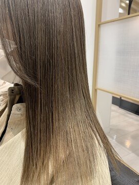 ジ オスカー(THE OSCAR) ツヤ髪☆ハイライト