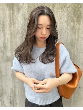 ロチカバイドールヘアー 心斎橋(Rotika by Doll hair) layer × olive greige