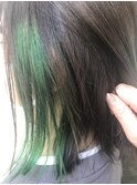イヤリングカラーグリーン　推しメンカラー　ピアスカラー