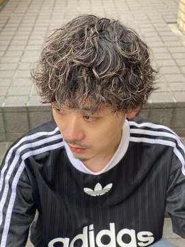 スウェル 柏店(Swell) ダークアッシュ/アッシュブラック/カルマパーマ/ベリーショート