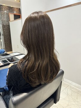 イルミ(iLUMi) iLUMi　×　韓国風ヘア