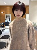 ミニボブ切りっぱなしボブハイトーンベージュカラーショートボブ
