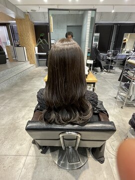 ネウィ 池袋(newi) 赤味消し☆オリーブカラー