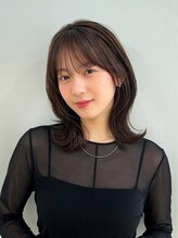 シティー(CITY.) 揺れ感カール×シースルーバングのレイヤーミディ