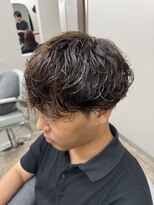 レーヴバイリコ 三軒茶屋(Reve by liko)&nbsp;シャドウパーマ/刈り上げマッシュ/三軒茶屋/チャコールグレー