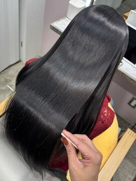 エミリー(Emily) 美髪矯正