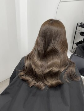 エラ(ELLA) ナチュラルオリーブベージュ