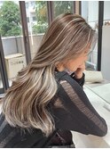 ハイライトカラーくびれヘアアプリコットオレンジ