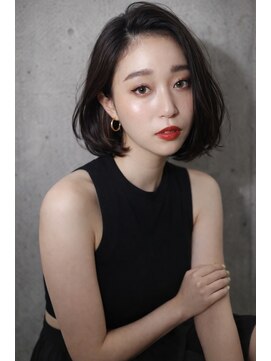 ロロネー 中津(Lolonois) かき上げ大人ボブ