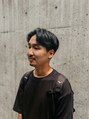 エープラス(A+) サイドを自然に繋げた大人のツーブロックスタイル。