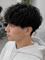 メンズ ドルチェ(men's Dolce) 波巻きスパイラル×マッシュ|動きと束感を両立するメンズパーマ