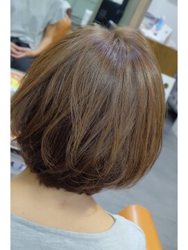 ヘア アトリエ アネロ(ANELLO) アッシュベージュ　ボブ